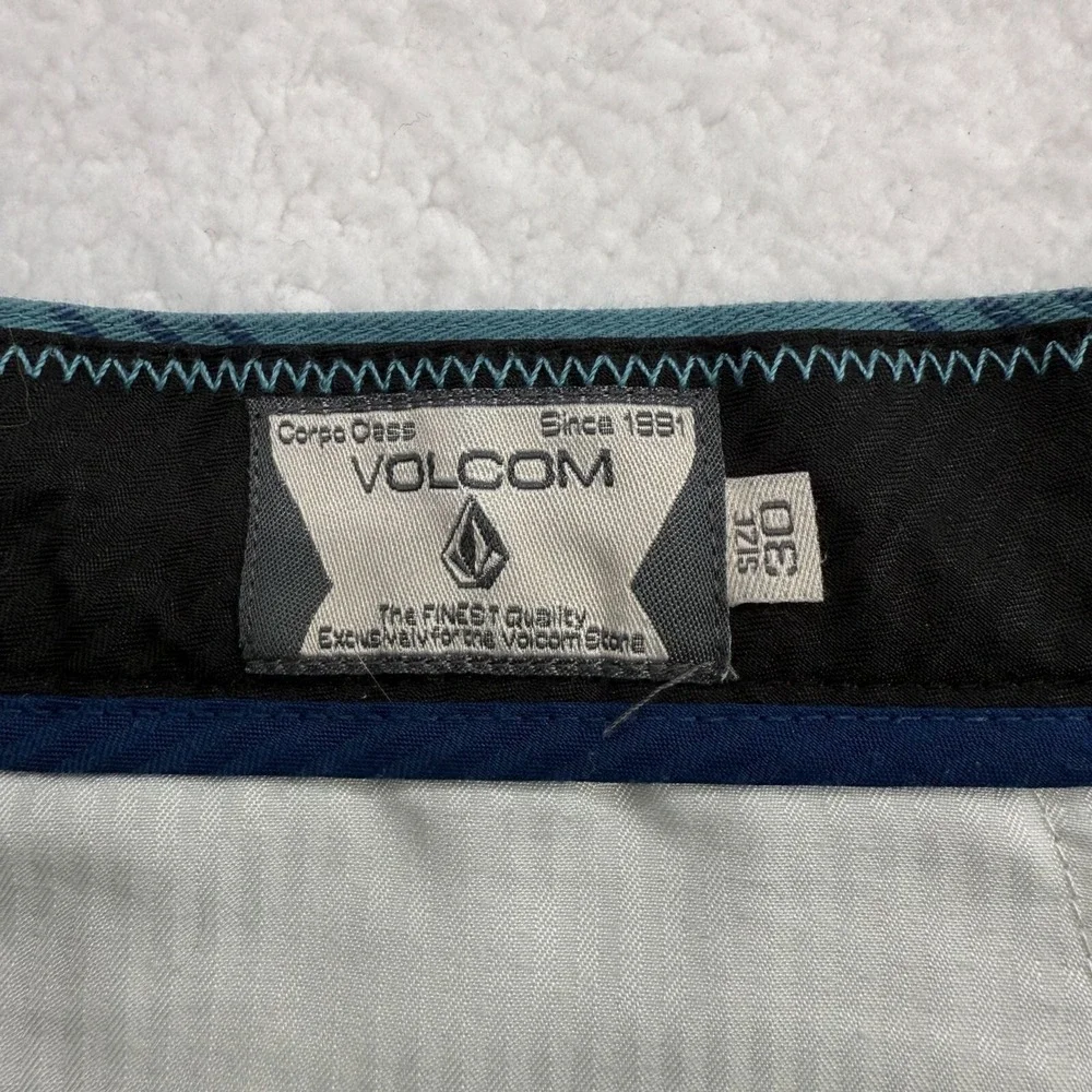 Volcom Chino Shorts Teal Chevron Print Mens 30x10 Normcore Skater Coastal Casual